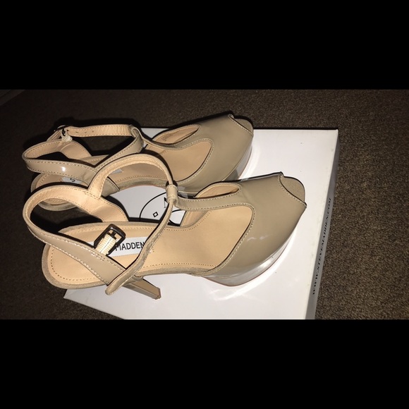 Steven Madden Heels - Picture 2 of 4